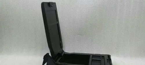 Mercedes-Benz CLS C219 Rear seat armrest A2199700030