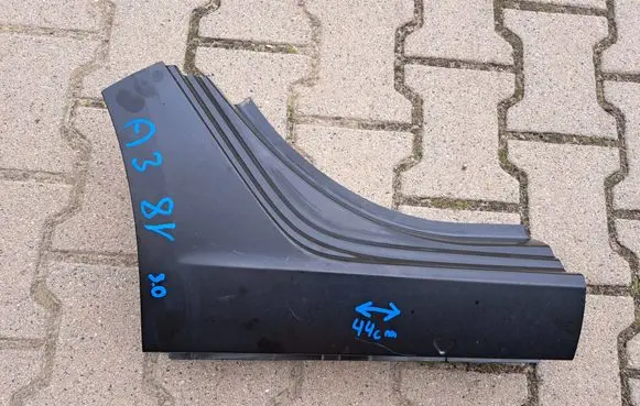 Audi A3 S3 8V Sill