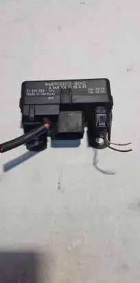 Glow plug pre-heat relay