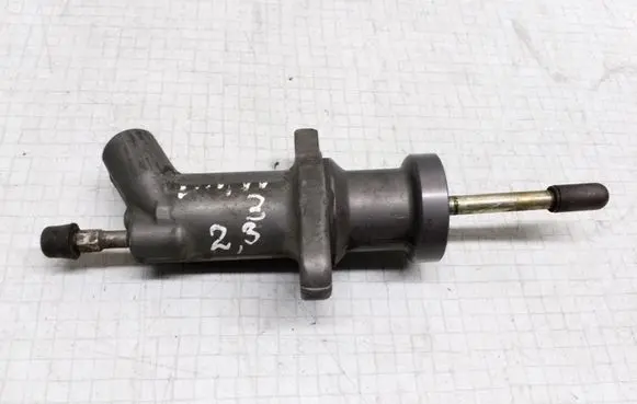 BMW 3 E46 Clutch master cylinder G7382