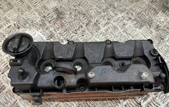 Volkswagen Golf VII Rocker cam cover 03L103469AC