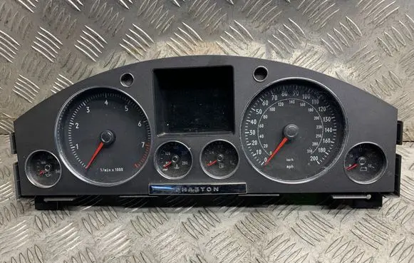 Volkswagen Phaeton Speedometer (instrument cluster) 3D0920981H 6033EC2144