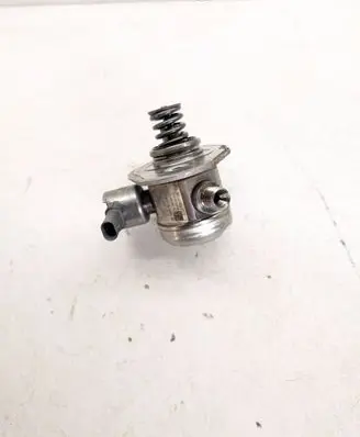 BMW 2 F45 Fuel injection high pressure pump 7636881