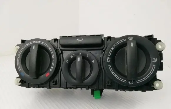 Volkswagen Transporter - Caravelle T5 Climate control unit 7E0819045A9B9
