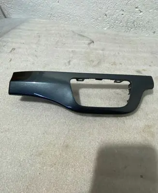 Audi Q7 4M Dashboard glove box trim 932823 4M2853190