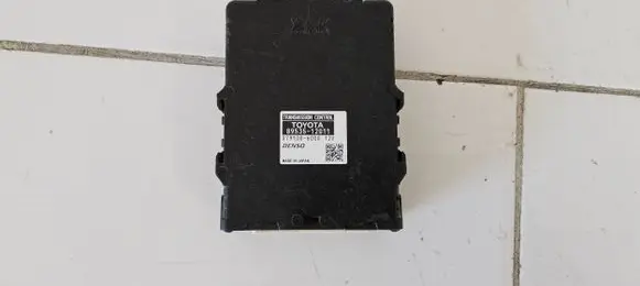 Toyota Auris 150 Gearbox control unit/module 8953512011 0791006000