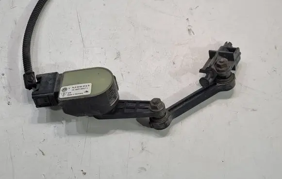 Porsche Cayenne (9PA) Headlight/headlamp level sensor 7L0616213B 4E0907503C