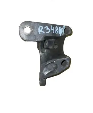Ford Focus Engine mounting bracket 9K552AB