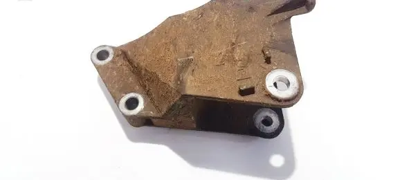 Opel Vectra C Engine mounting bracket 9156954