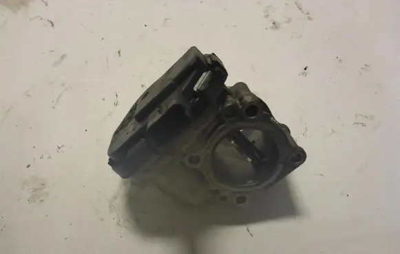 Citroen C3 Throttle body valve 9682798180