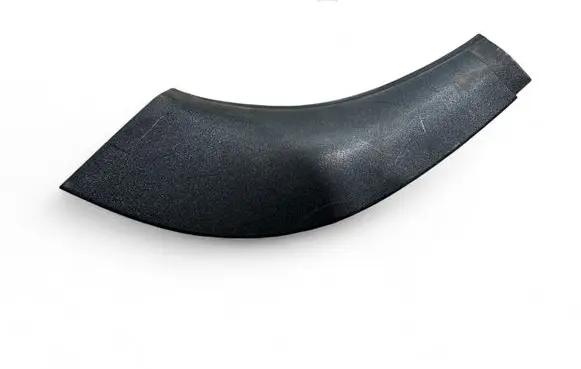 (B) pillar trim (bottom)