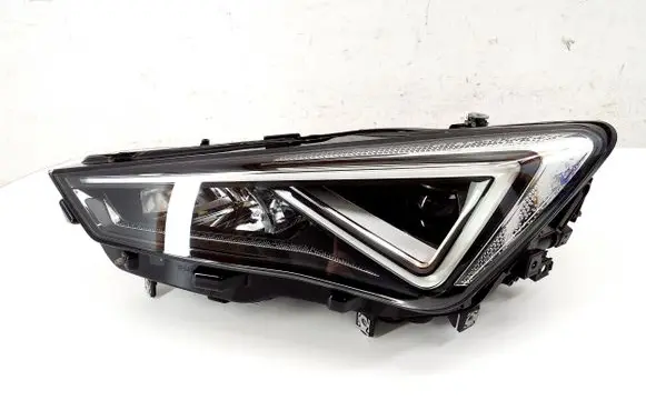 Seat Tarraco Headlight/headlamp 5FJ941007D