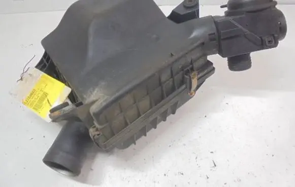 Air filter box
