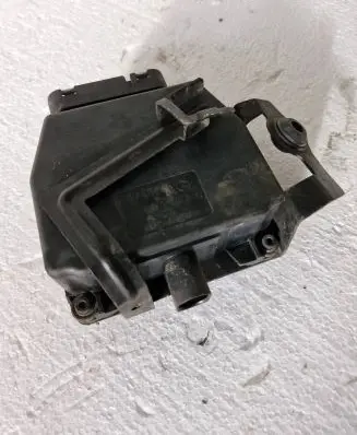 Volkswagen Golf V Turbo solenoid valve 1K0906279