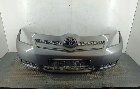 Toyota Corolla Verso E121 Front bumper 1C3