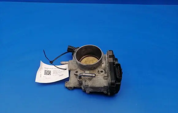 Subaru Legacy Throttle valve 16112AA010 8E200230 00691