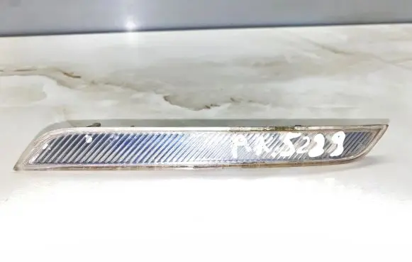 BMW X6 E71 Front reflector 7187087 2051950