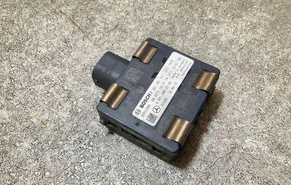 Mercedes-Benz Sprinter W907 W910 Distronic sensor radar 0203302312 A9079009304