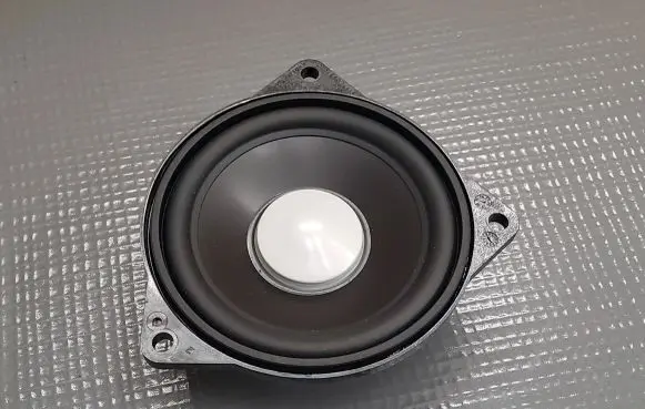 BMW M5 F90 Parcel shelf speaker 65139368383 8927016802A 61928910
