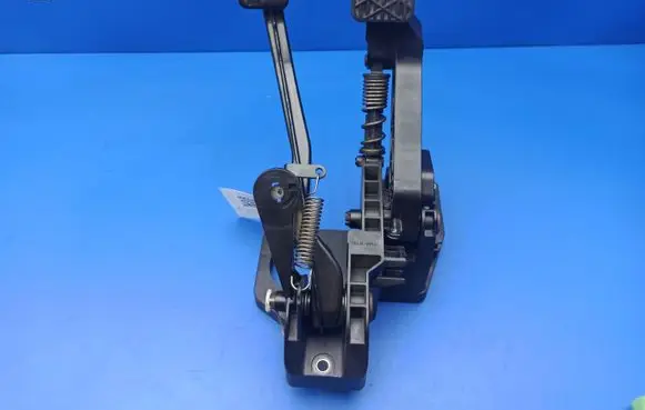 Mercedes-Benz A W169 Pedal assembly A1692900516 A1692901201