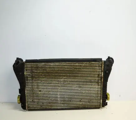 Volkswagen Jetta VI Intercooler radiator 1K0145803BM