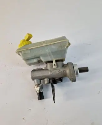 Renault Laguna II Master brake cylinder 7M3611303
