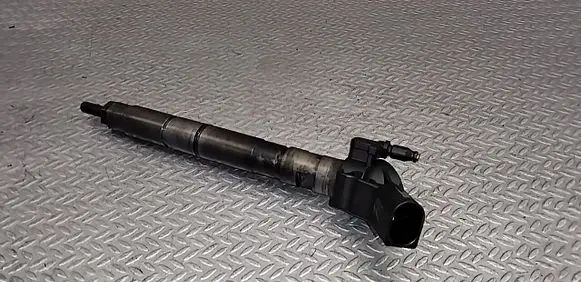 Audi A6 S6 C6 4F Fuel injector 0445115004 059130277Q