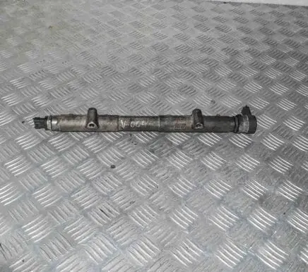 Fuel main line pipe