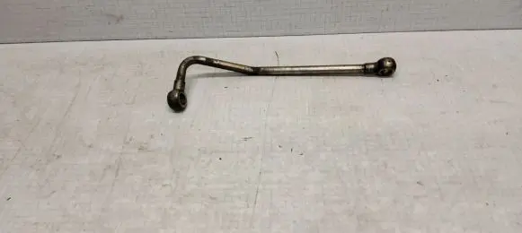 Toyota Verso Turbo turbocharger oiling pipe/hose