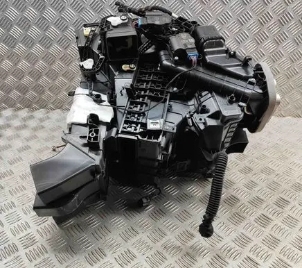 Skoda Enyaq iV Interior heater climate box assembly T48318B 1EA820353C