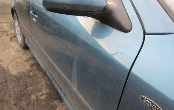 Skoda Octavia Mk2 (1Z) Manual wing mirror 