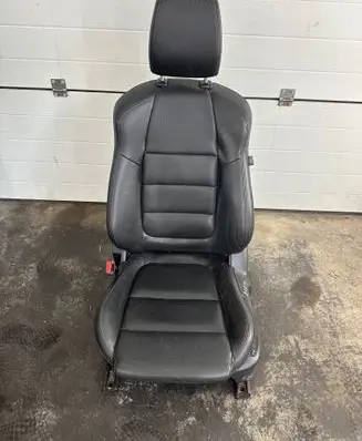 Mazda CX-5 Front driver seat 