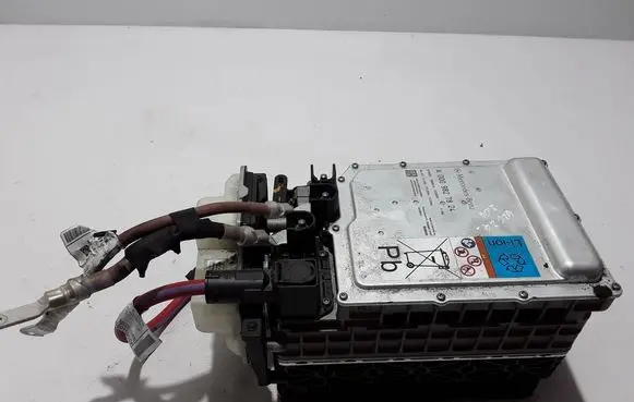 Mercedes-Benz GLC C254 Hybrid / electric car battery A0009827824