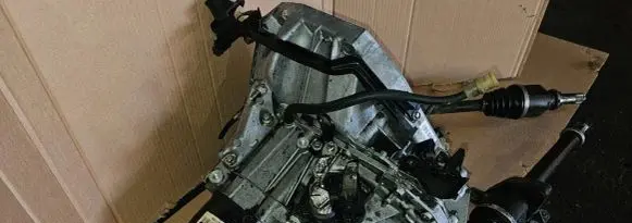 Renault Modus Manual 5 speed gearbox 7701717734 JRQ 820016