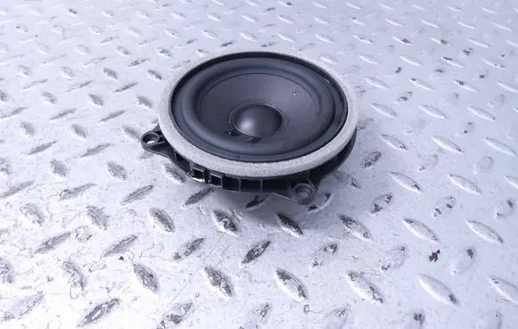 BMW X1 U11 Front door speaker 5A06FC5 65135A06FC5