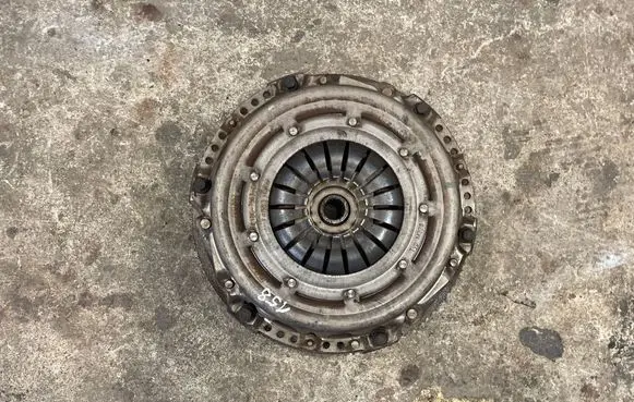 Ford Fiesta Clutch set kit CM5G6375NA C1BG7563DA M228