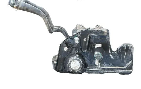 Renault Clio IV Fuel tank 8201127628 8201127630 8201303470