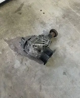 Volvo XC60 Gearbox transfer box case 7070010790
