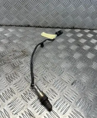BMW 5 G30 G31 Lambda probe sensor 8593852