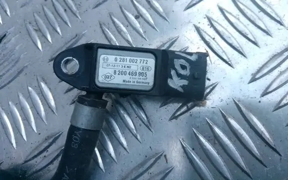 Renault Koleos I Exhaust gas pressure sensor 0281002772 8200469905