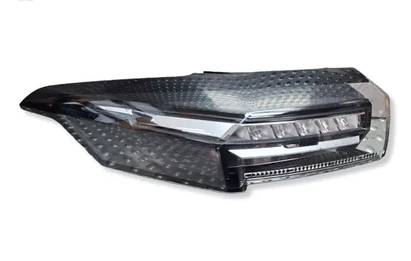 Peugeot 308 Rear/tail lights S27635193 9835299480