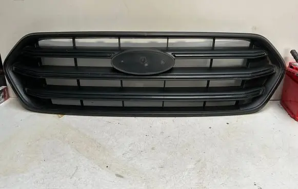 Ford Transit Custom Front bumper upper radiator grill JK2117B968A