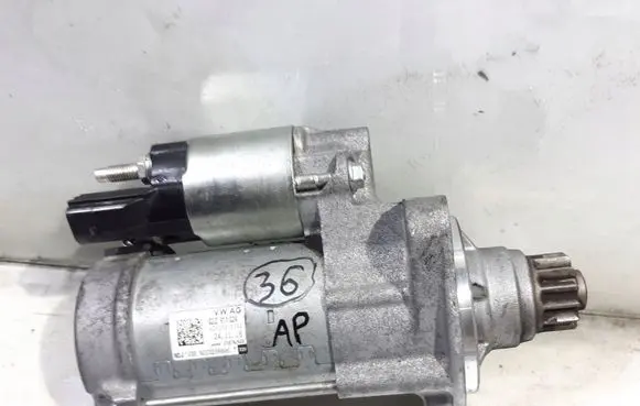 Volkswagen PASSAT B7 Starter motor 02Z911024A