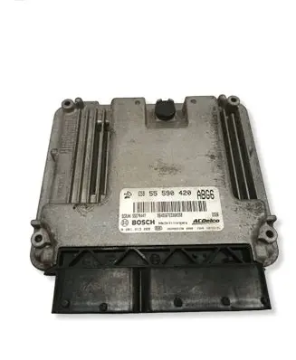 Opel Astra J Engine control unit/module 55590420 55579447 0281019088
