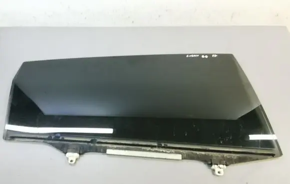 Toyota Corolla Verso AR10 Rear door window glass 43R00101