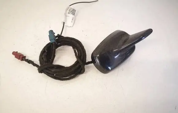 Audi A6 S6 C6 4F Aerial GPS antenna 4F5035503G