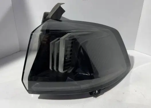 Peugeot 5008 II Rear/tail lights 9836231580 82170201