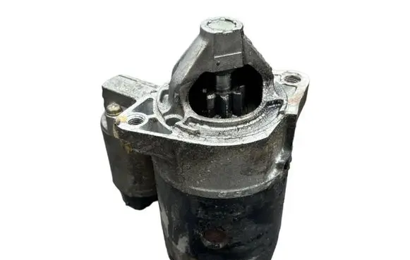 Mitsubishi Colt Starter motor M003T44081 MD301348