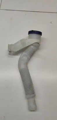 Peugeot 208 II Window washer liquid tank fill tube 312837502