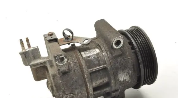 Peugeot 208 I Air conditioning (A/C) compressor (pump) 9672247080
